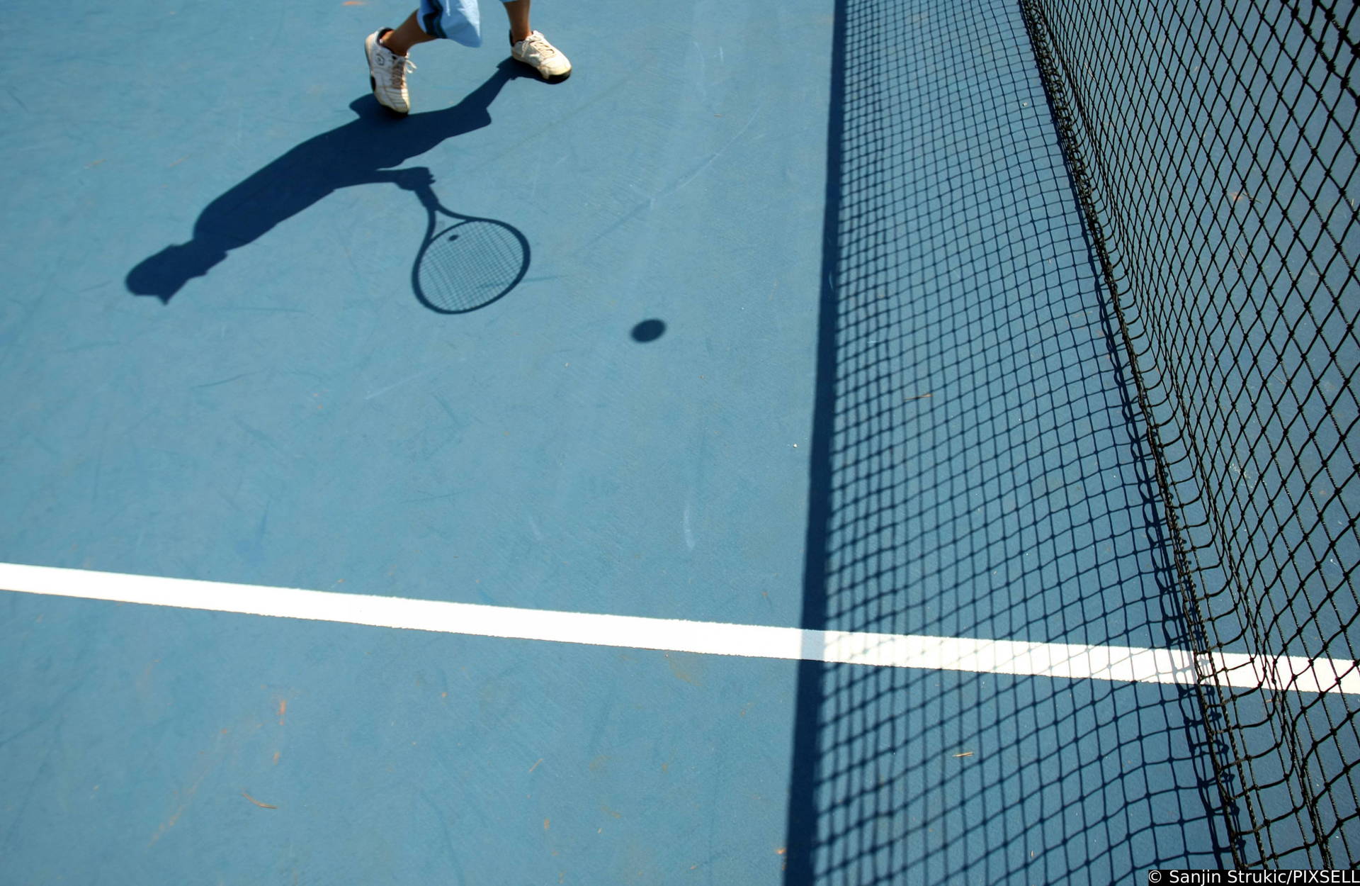 teniski-teren-tvrda-podloga-foto-pixsell.jpg