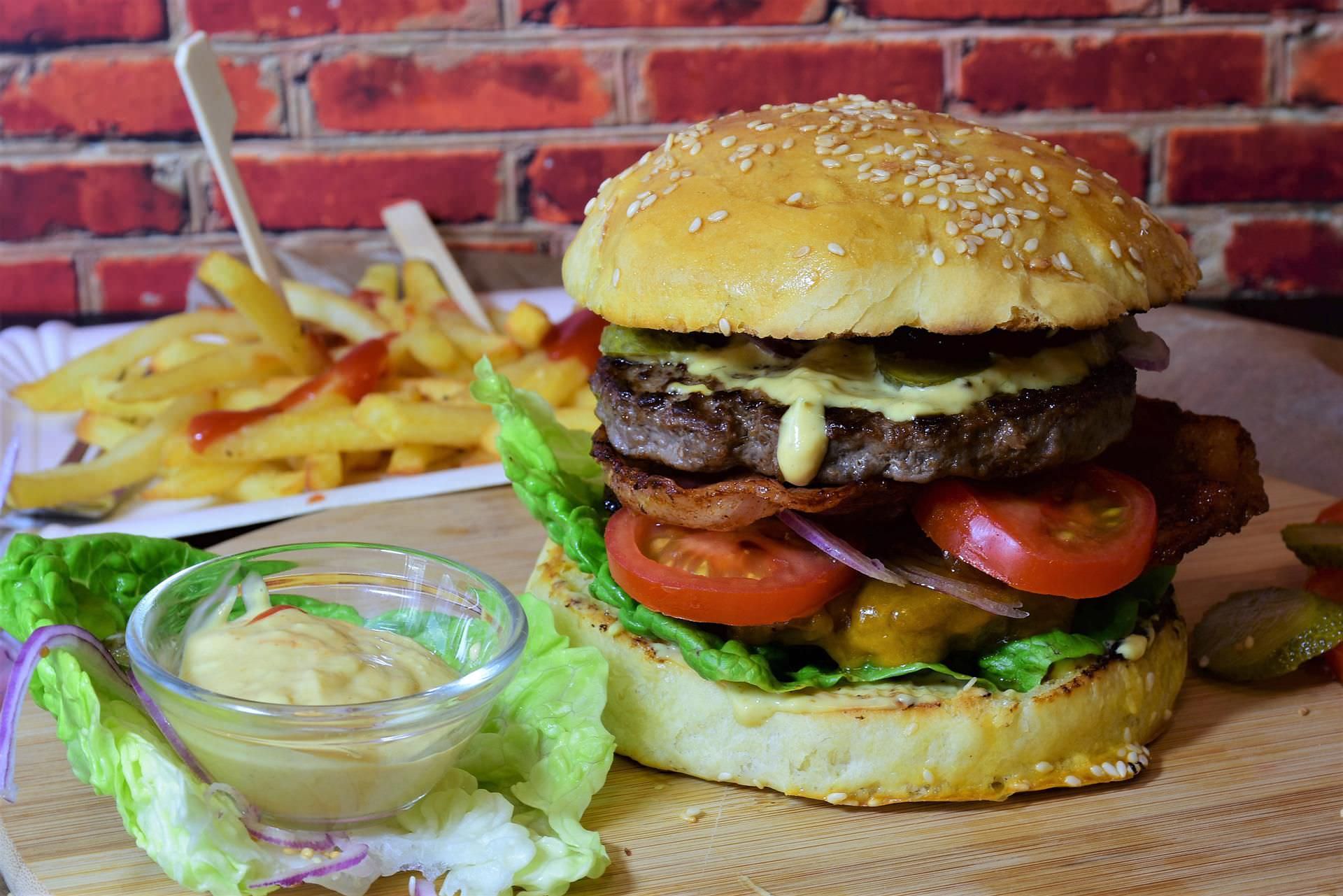 burger-pixabay.jpg