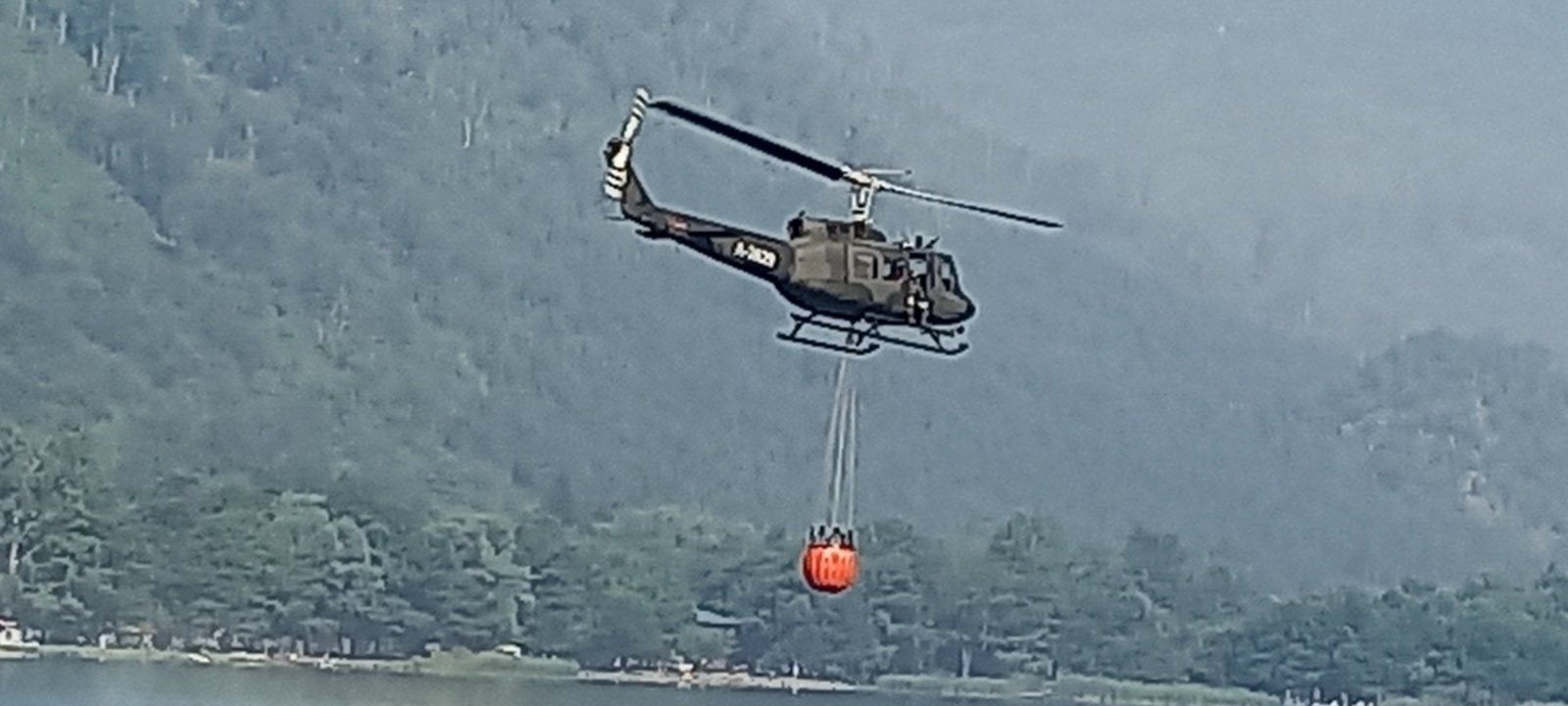 helikopter-osbih-pozar-gasi-una.jpg