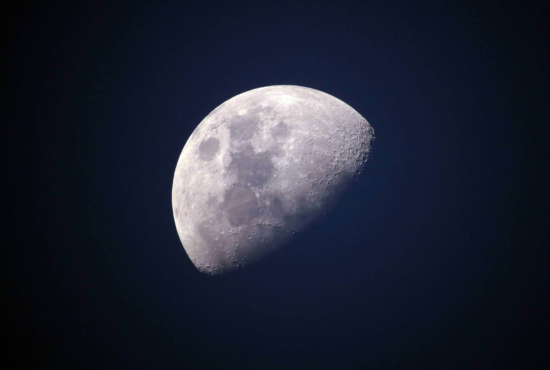 moon-1527501-mesec-pomracenje-meseca-svemir-pixabay.jpg