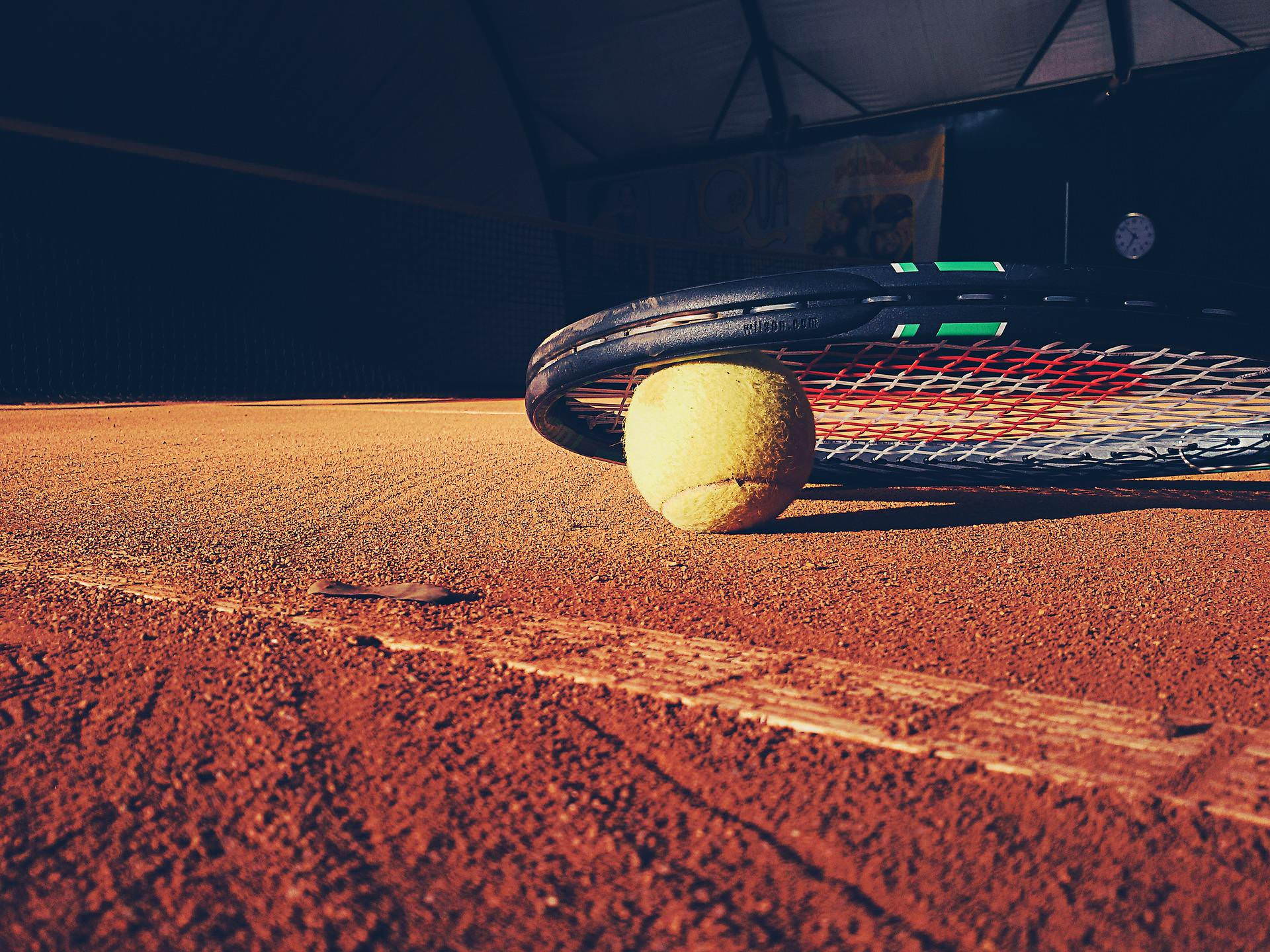 tenis-reket-loptca-fotopixabay.jpg