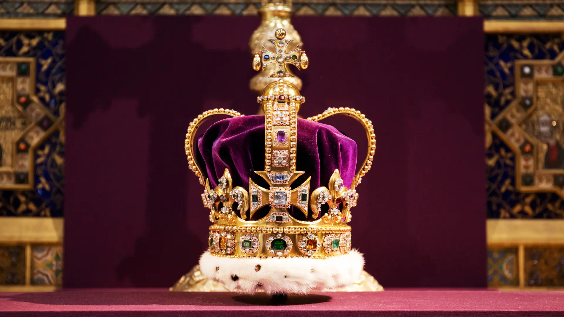 Kruna Svetog Edvarda_krunisanje_kralj_Čarlsa III_Charles III_Foto Reuters (1)-638c6975cf403.webp