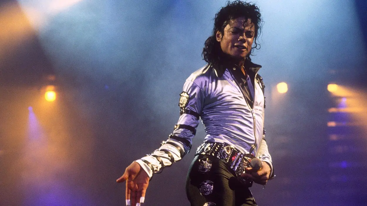 Michael Jackson-63d90d8082f4e.webp