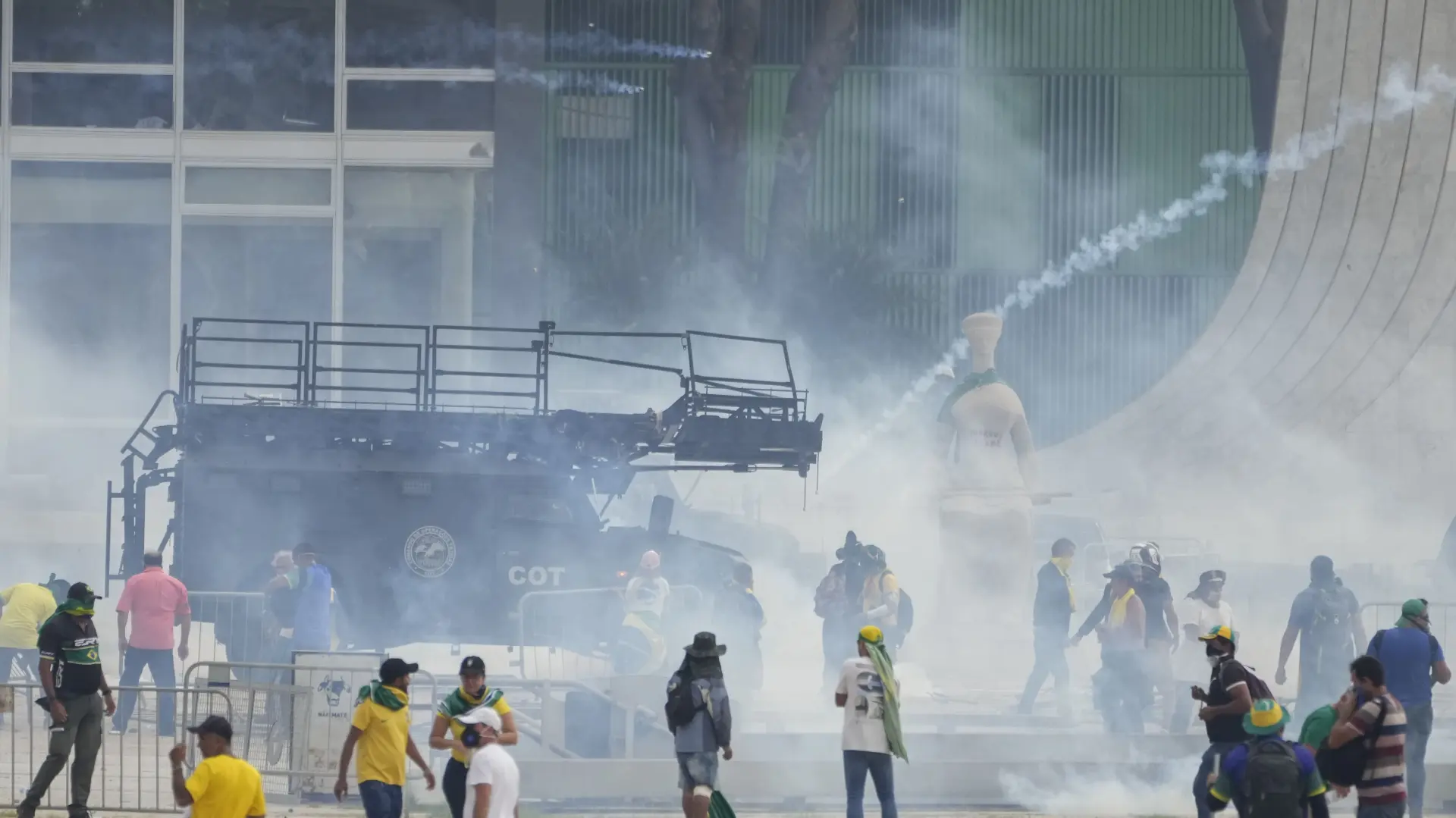 Tan2023-01-0822211426_6 Brazil protesti Tanjug AP PhotoEraldo Peres-63bbbda5dc8a0.webp