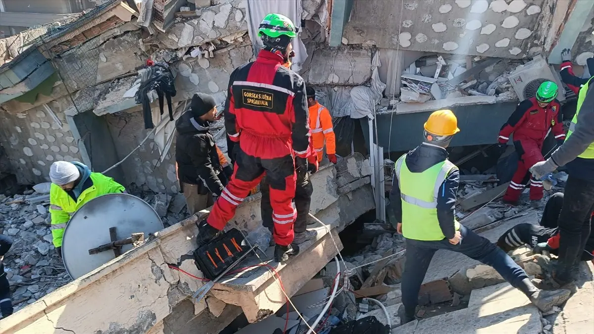 spasitelji - turska  potres anadolija (1)-63e4e25f9334f.webp