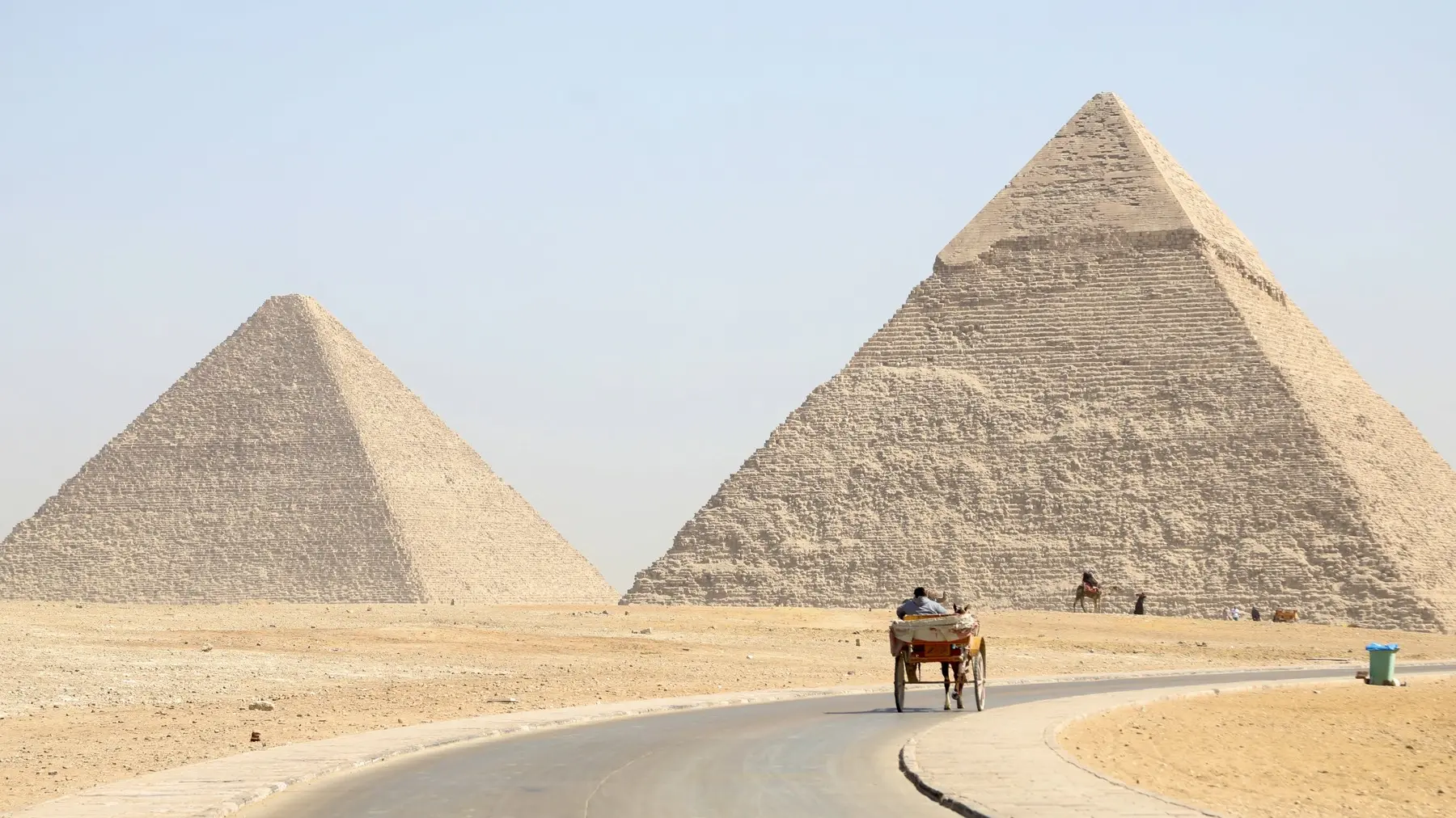 Piramide_Giza_Egipat_Foto Profimedia-641f9bd98a5c6.webp
