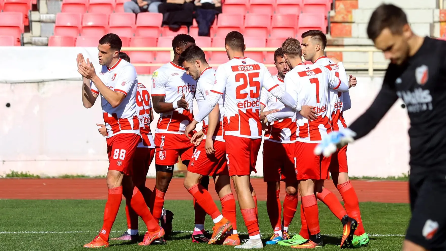 Radnički u Nišu bolji od Javora, Spartak pobedio Mladost iz Lučana