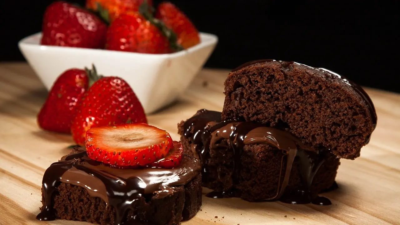 čokoladni kolač, torta, čokolada, poslastica, slatko pixabay-647074ed8eecb.webp