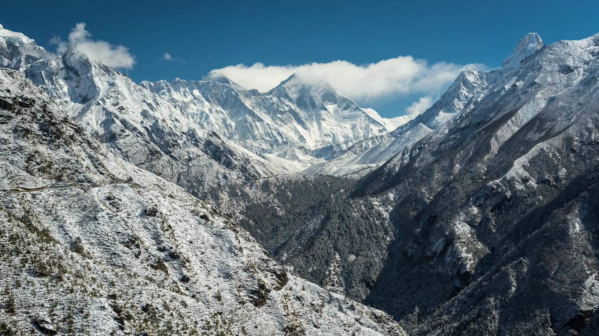Mont Everest_Nepal_Foto Unsplash-64ad1273b0112.webp