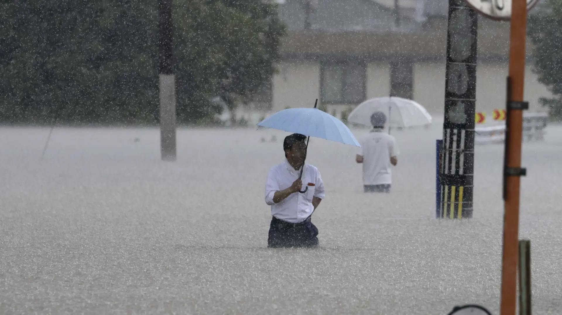 poplave Japan Kyodo News via AP via Tanjug-64abaaff7acc1.webp
