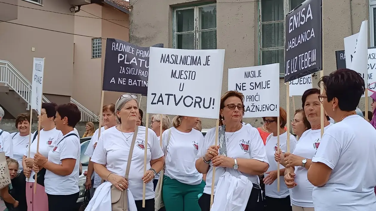 protesti jablanica una 1-64d3b5fa7d75a.webp