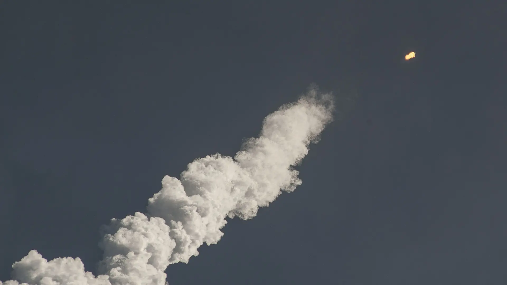 raketa lansiranje svemirska letelica pixabay-64f8d00b5cf01.webp