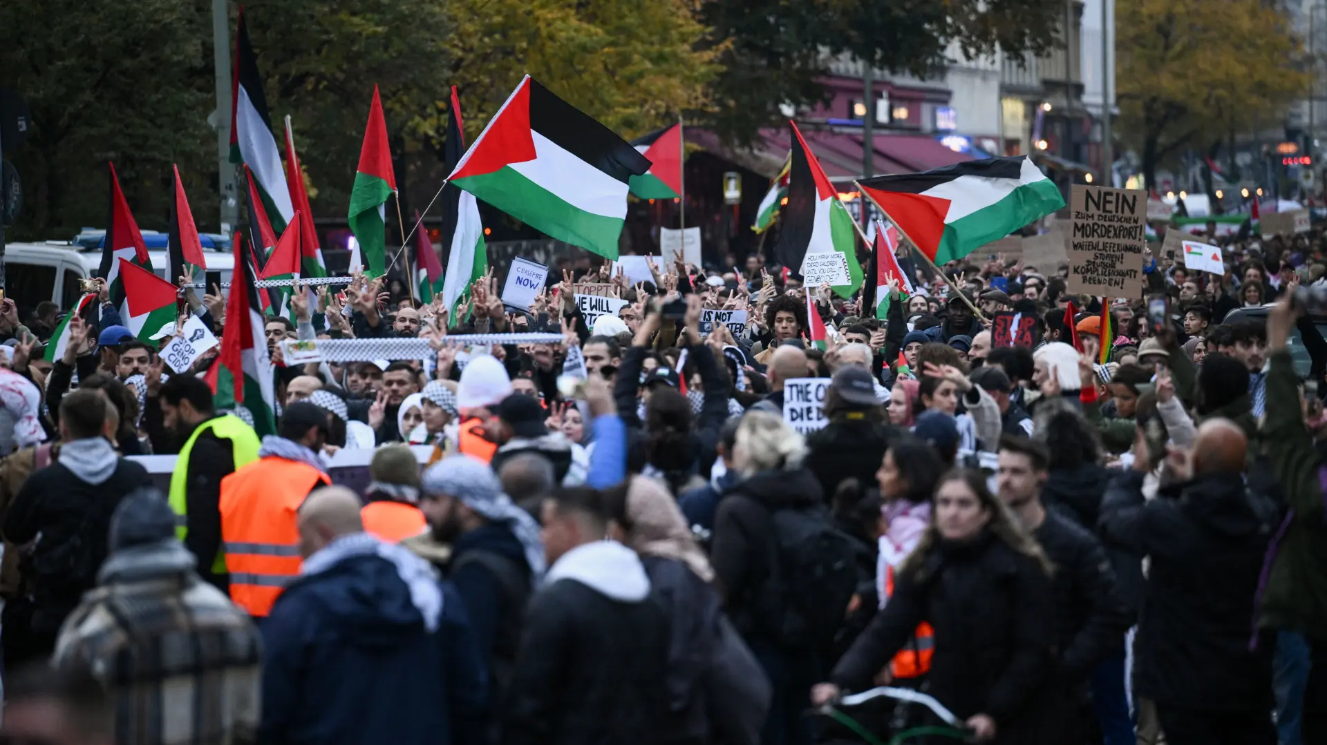 Berlin_Palestina_protesti_foto_Reuters2-653d5b0ce4367.webp