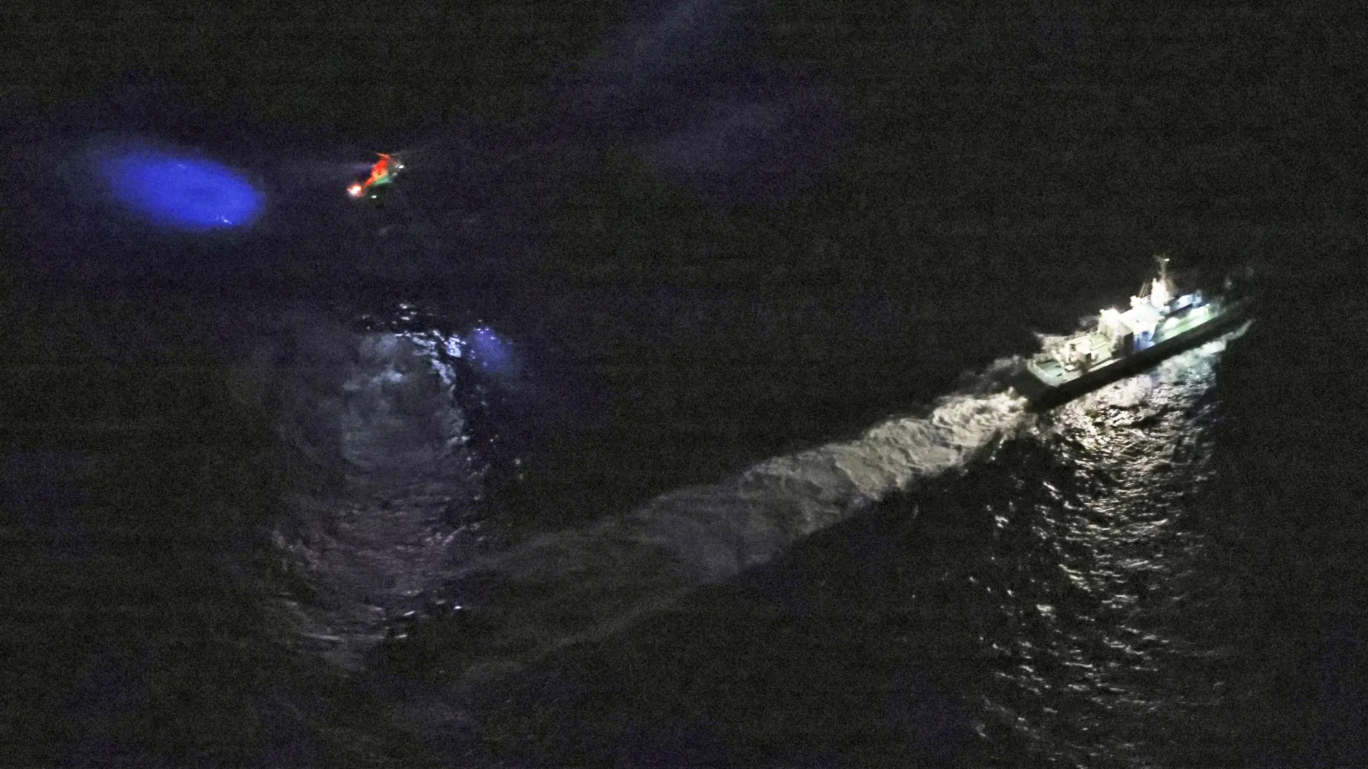 japanska obalska straža, srušio se američki vojni avion MV-22 Osprey u japanu, 29 nov 2023 - foto reuters-65670eea38d9e.webp