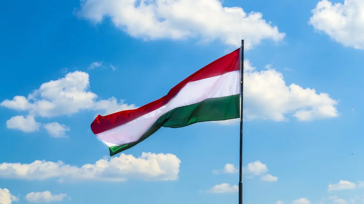 mađarska zastava pixabay-654a2f7f7ee66.webp