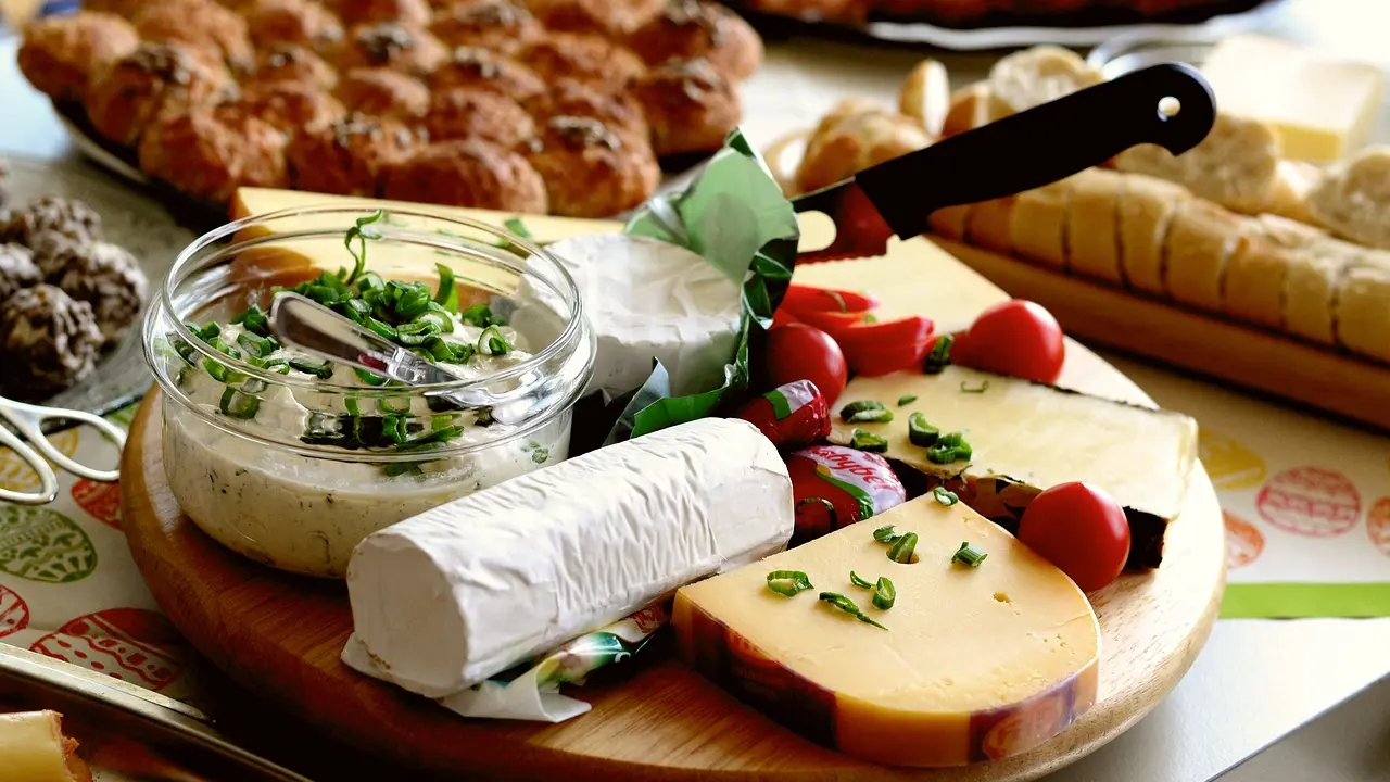 sir, hrana, mlečni proizvodi, pixabay-658a81e121cd4.webp