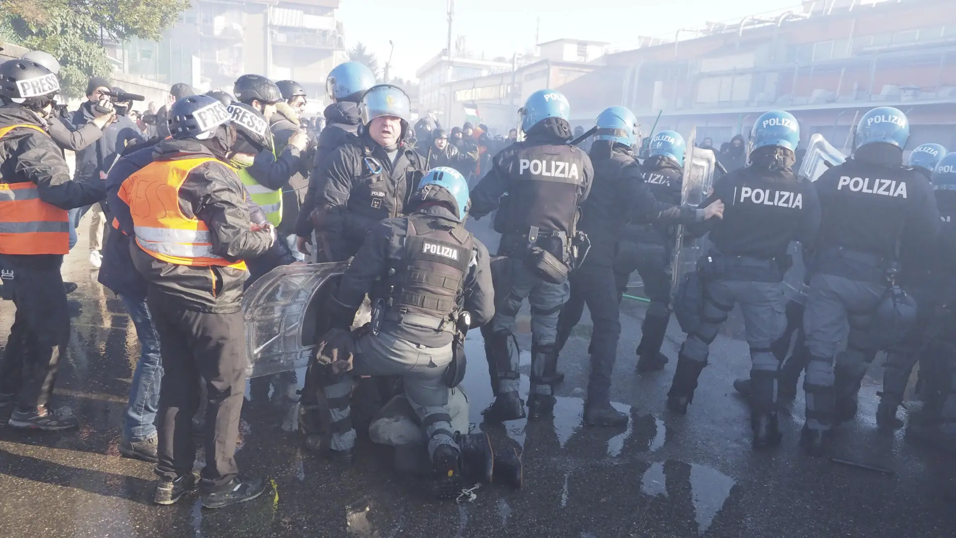 italijanska policija, protesti u vićenci - 20 jan 2024 - foto LaPresse via AP Tanjug-65abd989d86fc.webp