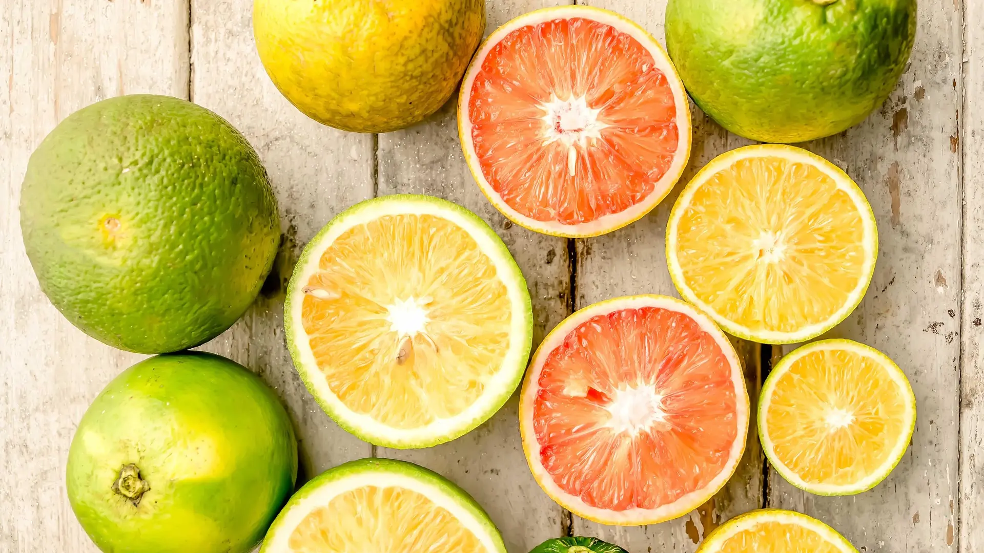 citrusi limun narandža lajm grejp pixabay-65d7332f455c6.webp