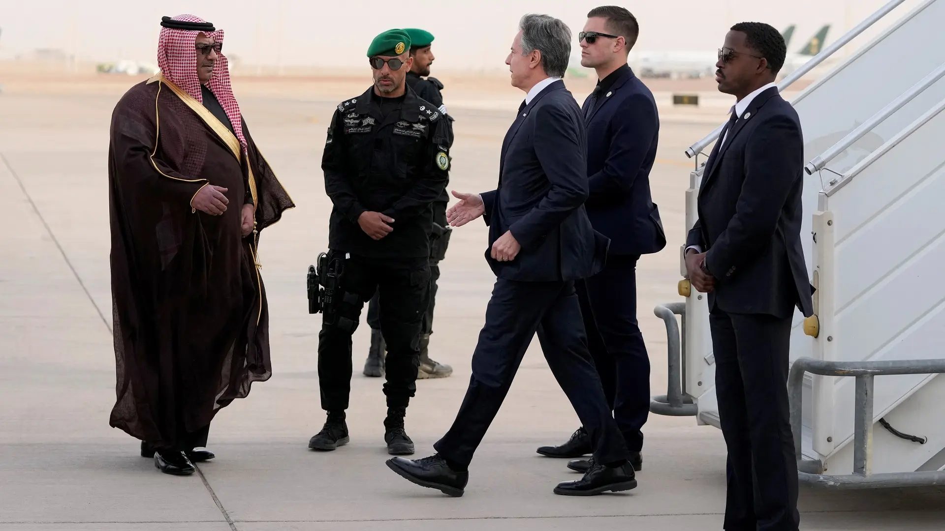 entoni blinken stigao u saudijsku arabiju, 5 feb 2024 - foto Reuters-65c0fa3e052a2.webp
