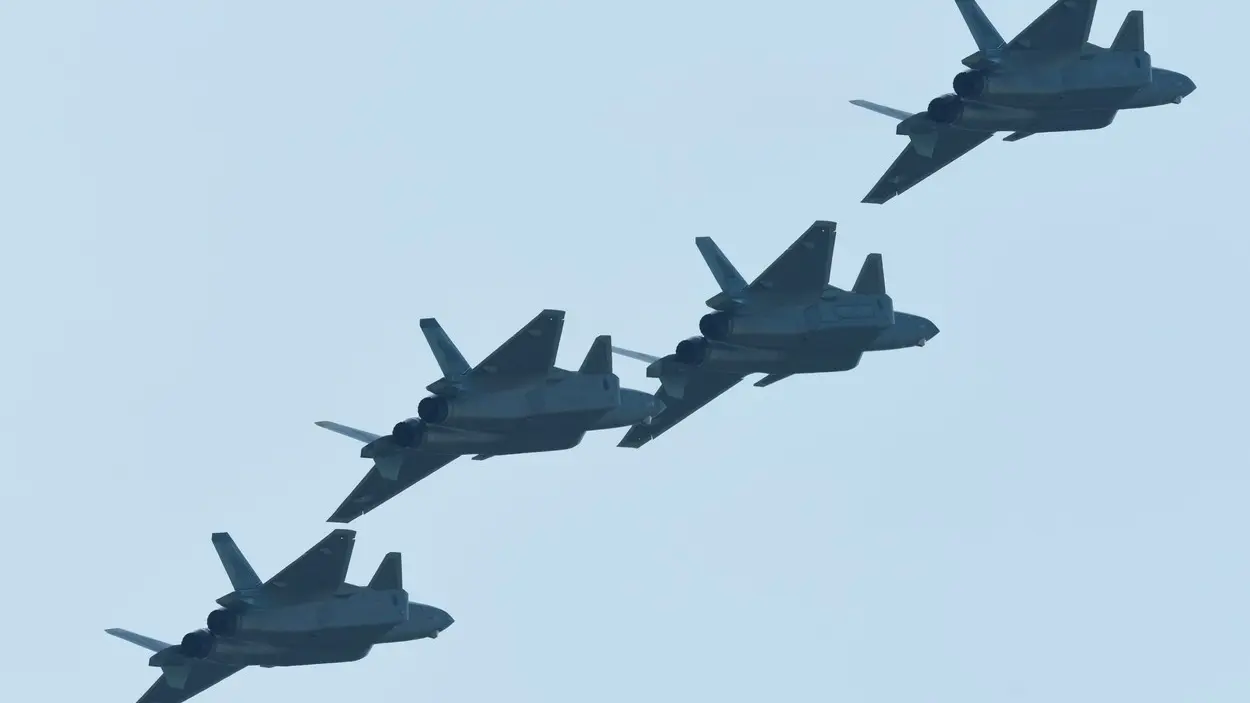 kineska vojska, kineski ratni avioni, čengdu j-20, Chengdu J-20, 10 nov 2022 - profimedia-65c23708c6d95.webp