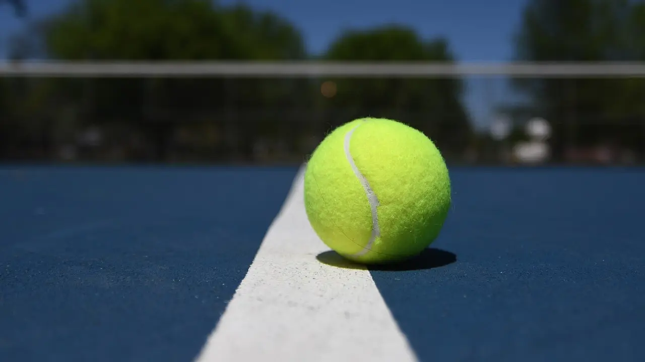 teniska loptica, tenis, pixabay-65bb77f8030eb.webp