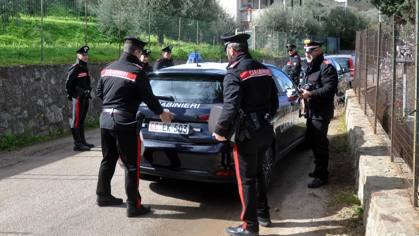 karabinjeri, italija, italijanska policija, altavila milicija, 11 feb 2024 - profimedia-65f02fbd3245d.webp