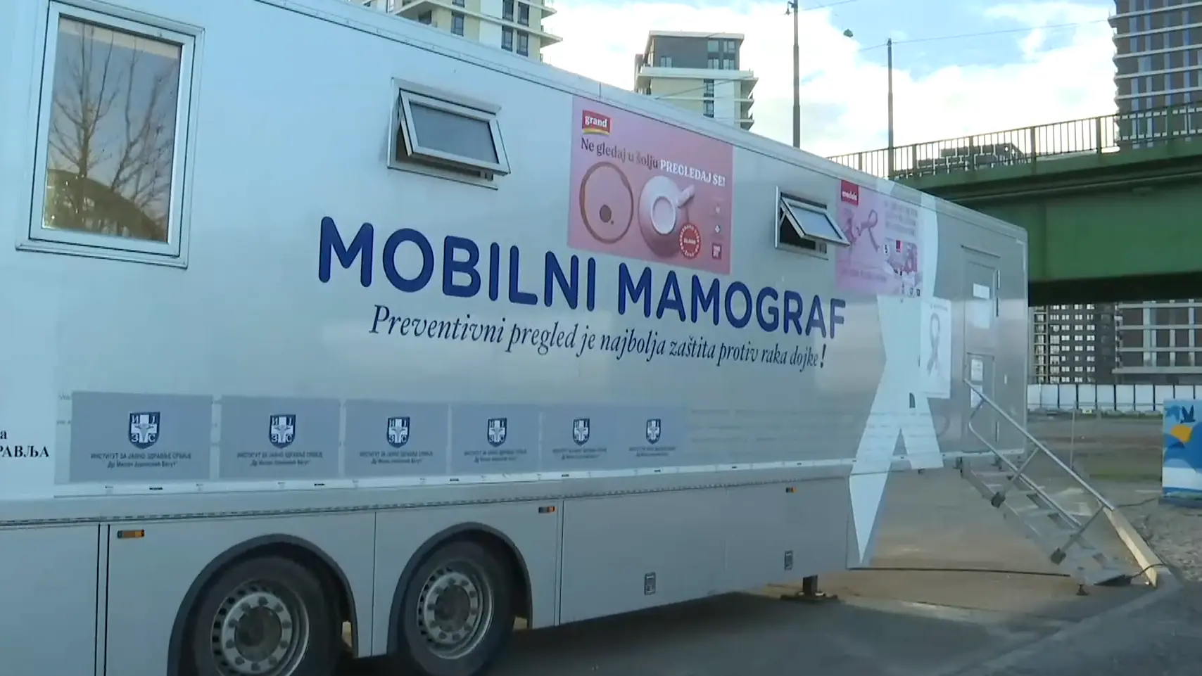 mobilni mamograf na savskom šetalištu - 12 mart 2024 - foto Tanjug Tanjug video-65f00526a5b3c.webp