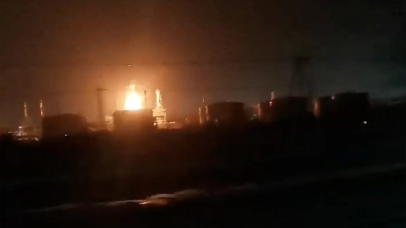 ukrajinski napad na rusku rafineriju nafte, rafinerija - Slavjansk na Kubanju - 17 mart 2024 - profimedia-65fe85ce77d3a.webp