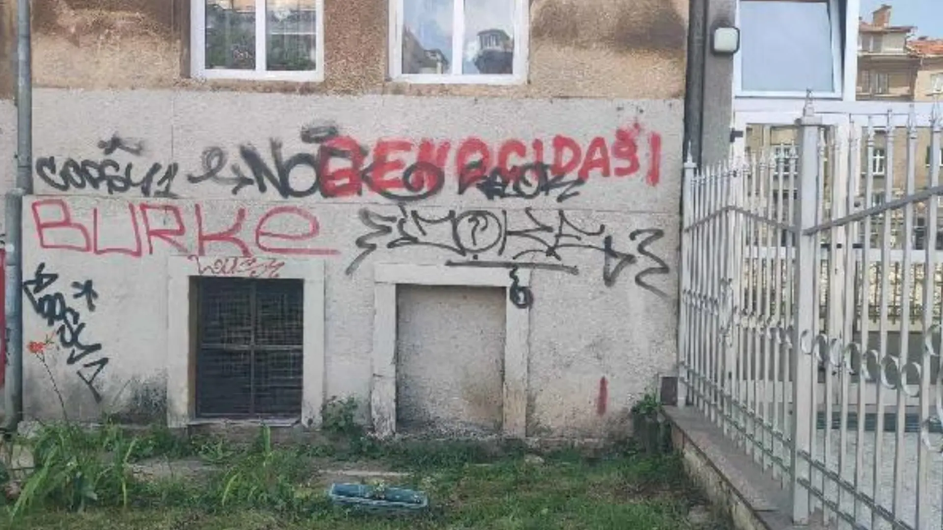 genocidaši grafit sarajevo foto ambasada srbije u bih-666c996794e25.webp