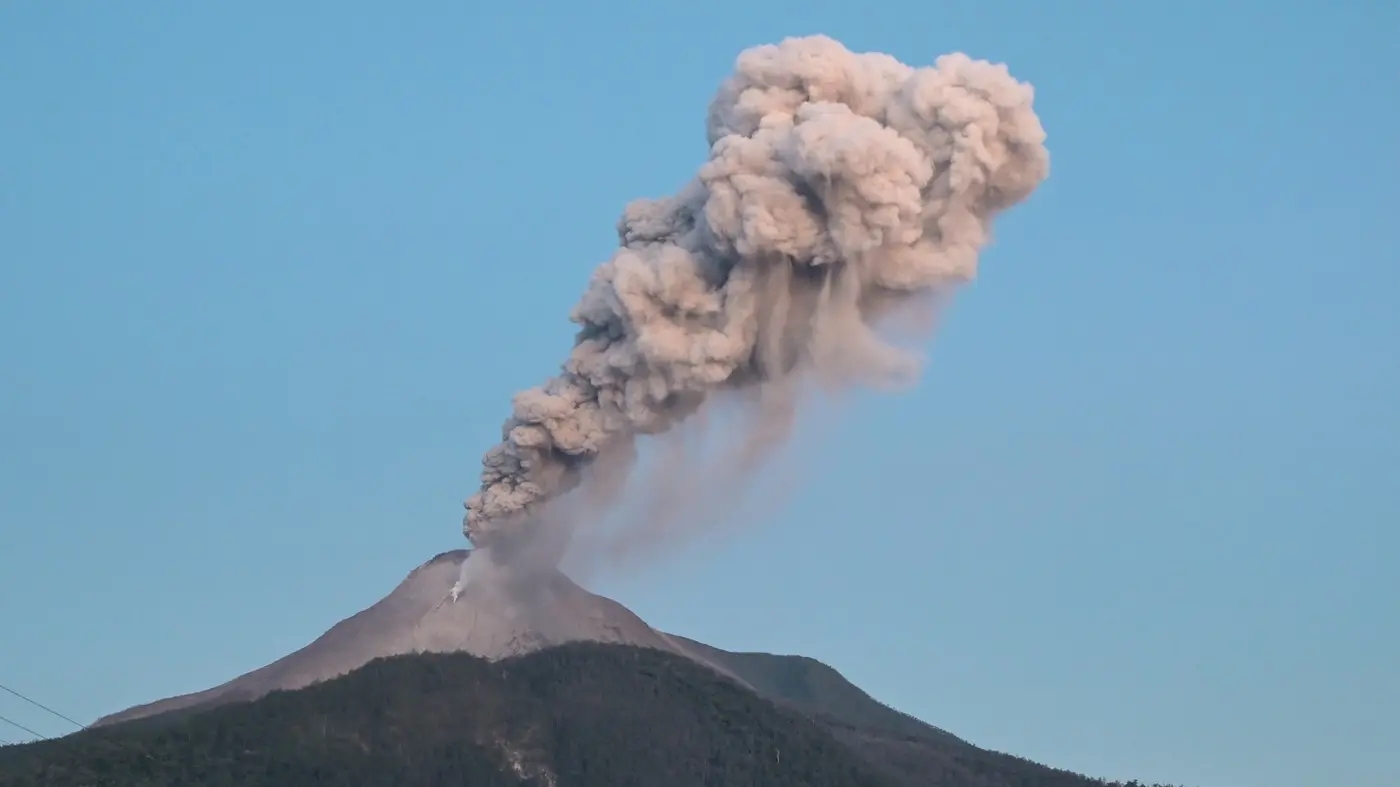 indonezija, erupcija vulkana - 2 jun 2024 - profimedia (1)-665eadaad2db5.webp
