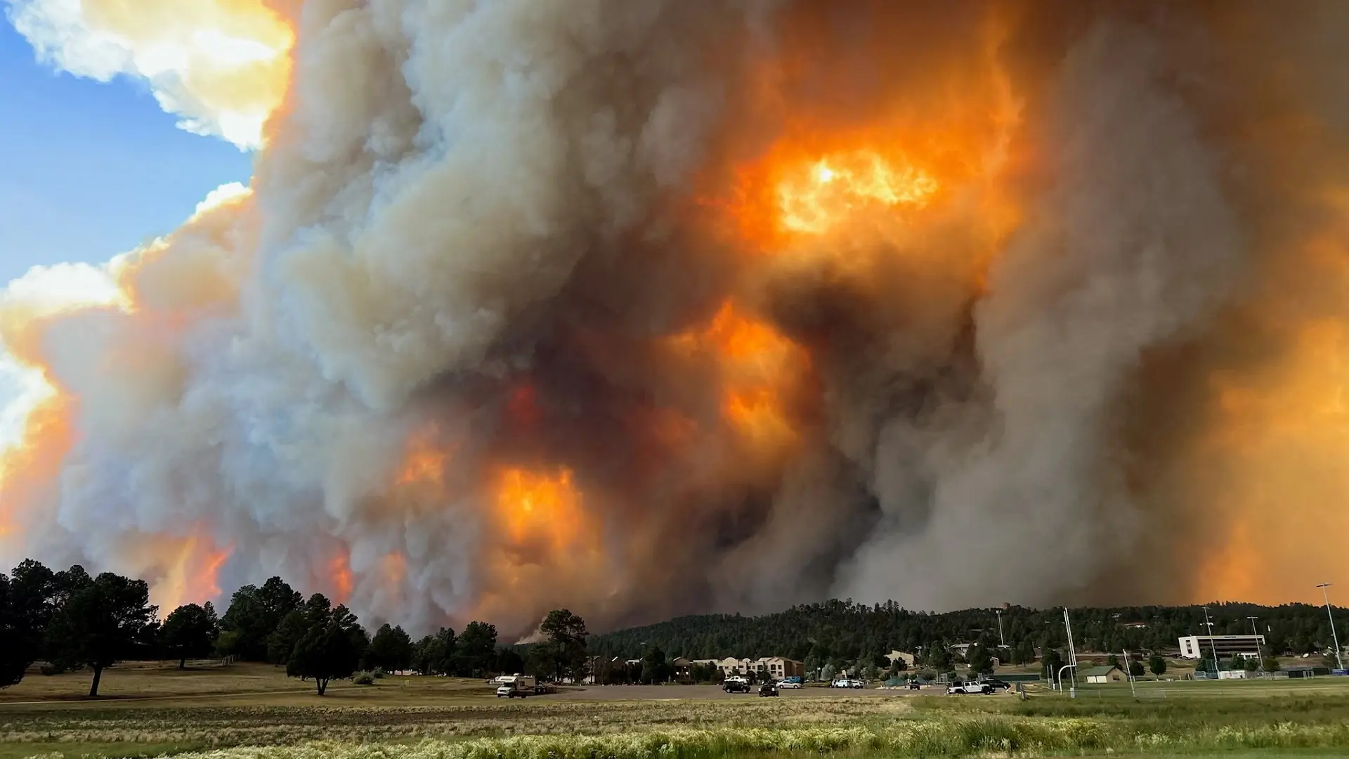 nju meksiko, šumski požari, evakuacija zbog požara - 18 jun 2024 - foto Reuters (1)-66718915653ea.webp
